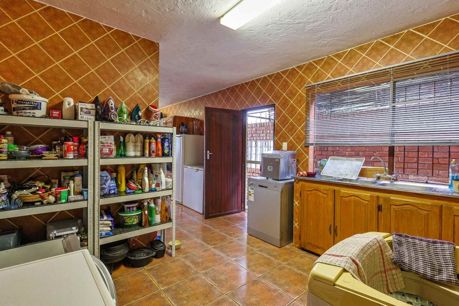 4 Bedroom Property for Sale in Hartbeespoort North West